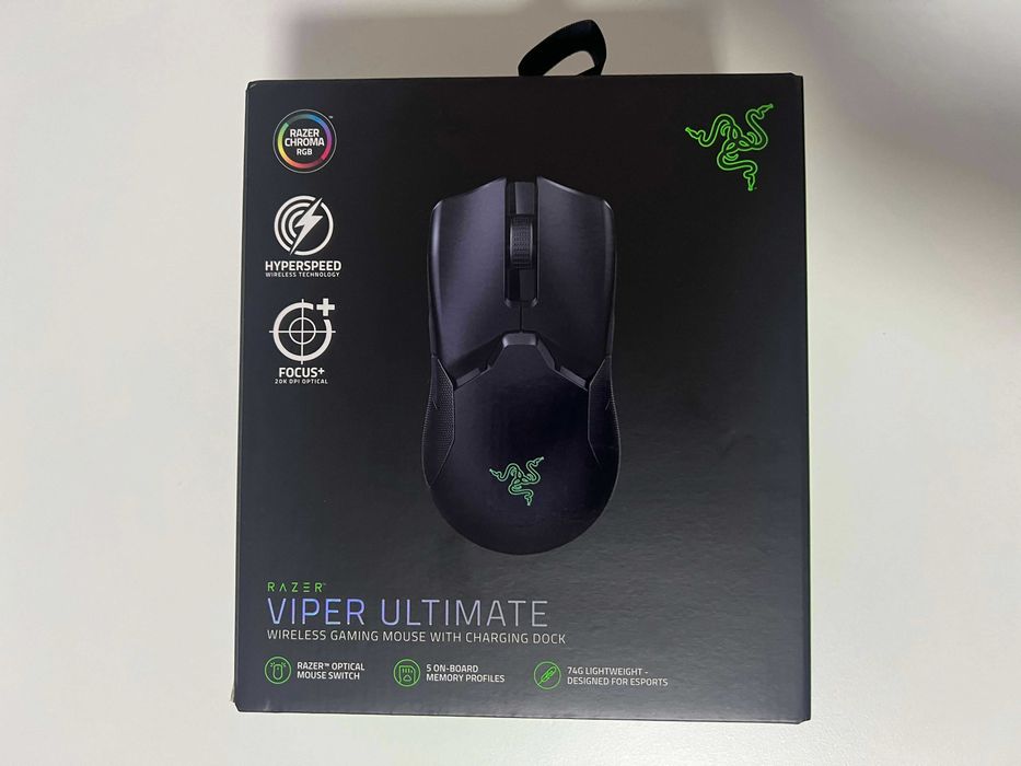 Razer Viper Ultimate (with Charging Dock)