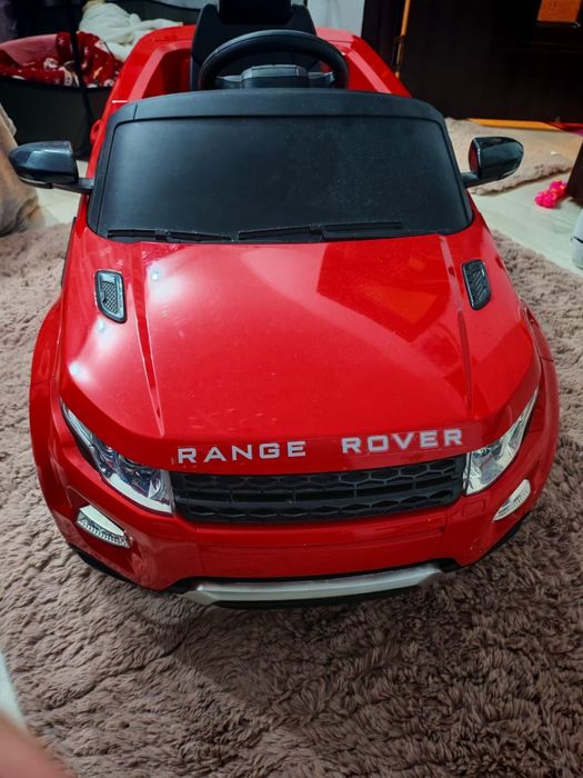 Masinuta electrica range rover