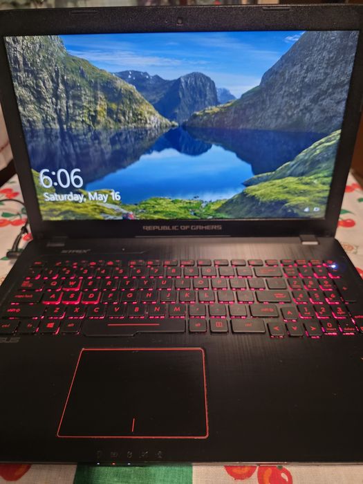 Laptop Asus ROG GLE553VE
