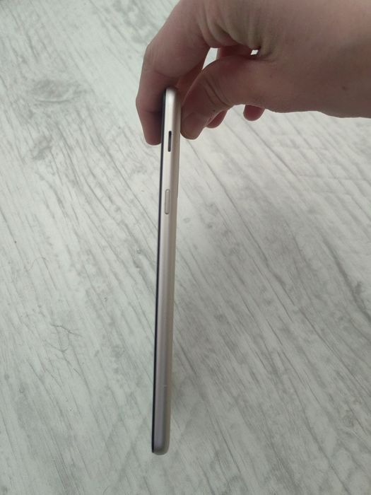 Продам телефон самсунг