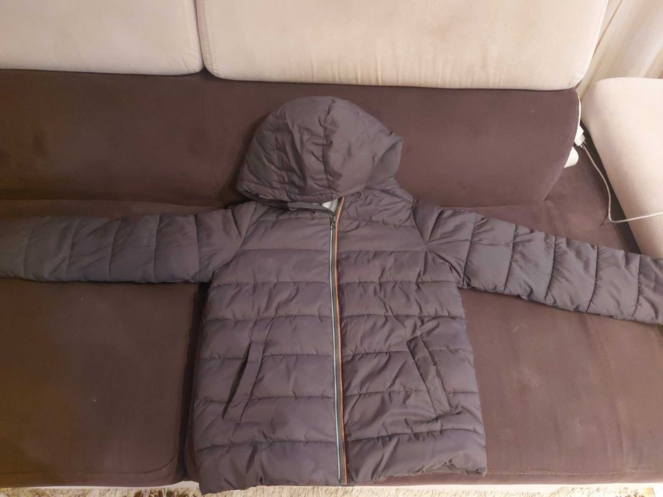 Супер оферта-детски якета тBenetton 10-11 г и CMP-152 см