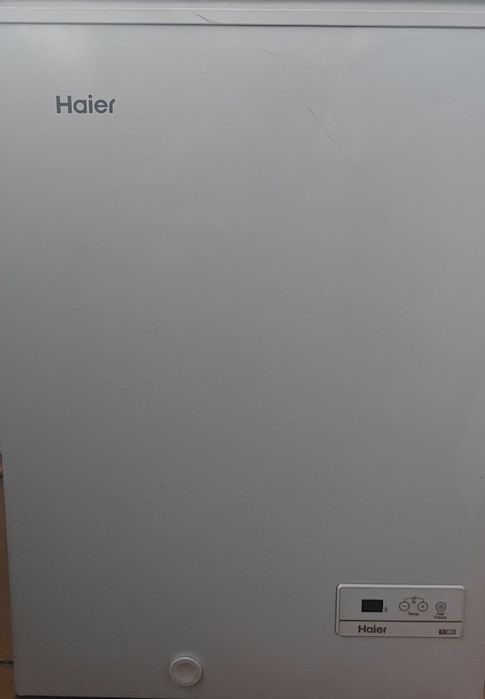 Морозильная камера Haier HCE103R, 103 л