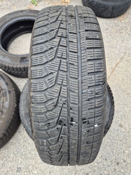 2бр. 215/65/17 Hankook Winter i cept зимни гуми