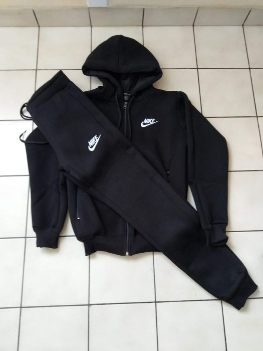 ДАМСКИ ВАТИРАН спортен екип