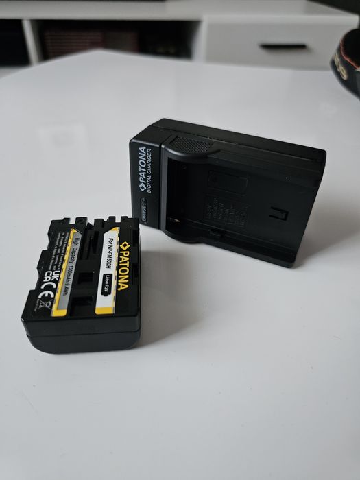 Konica Minolta Dynax 7D Digital SLR 18-55