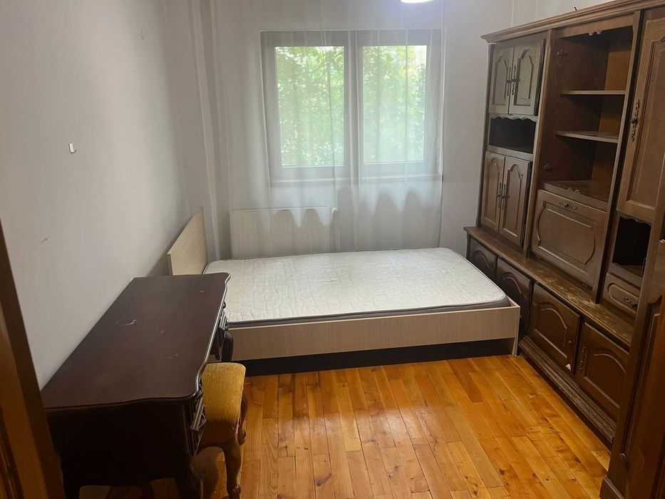 Apartament de inchiriat