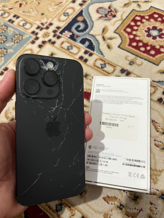 iPhone 15Pro 256гб