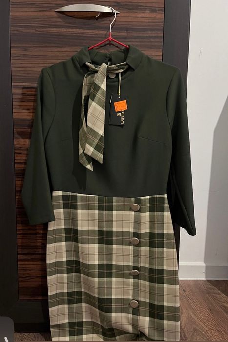 Продам женское платье