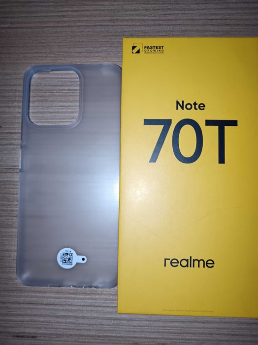 ПРОДАВАМ,НОВ Смартфон Realme Note 70T 4GB RAM 128GB ЗЛАТИСТ
