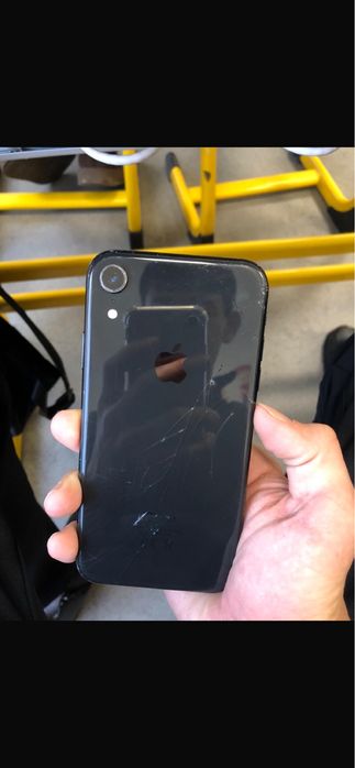 Айфон XR продаю 35к