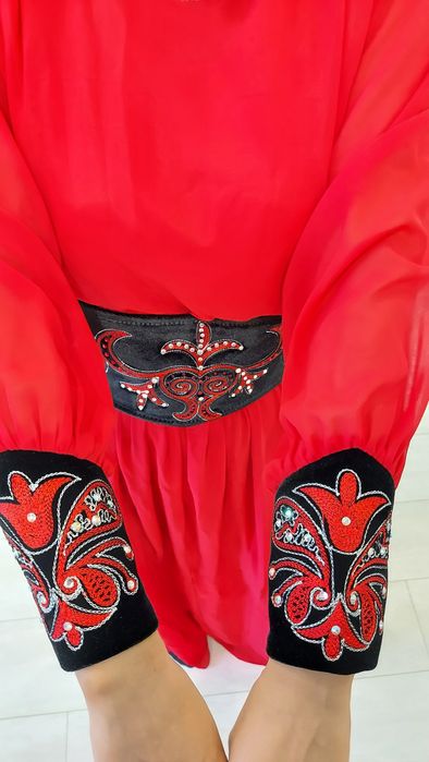 Платье на Қыз ұзату