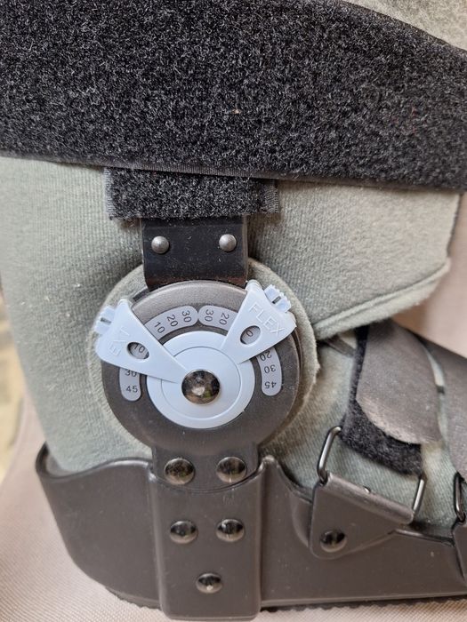 Бутуш шина за крак S номер