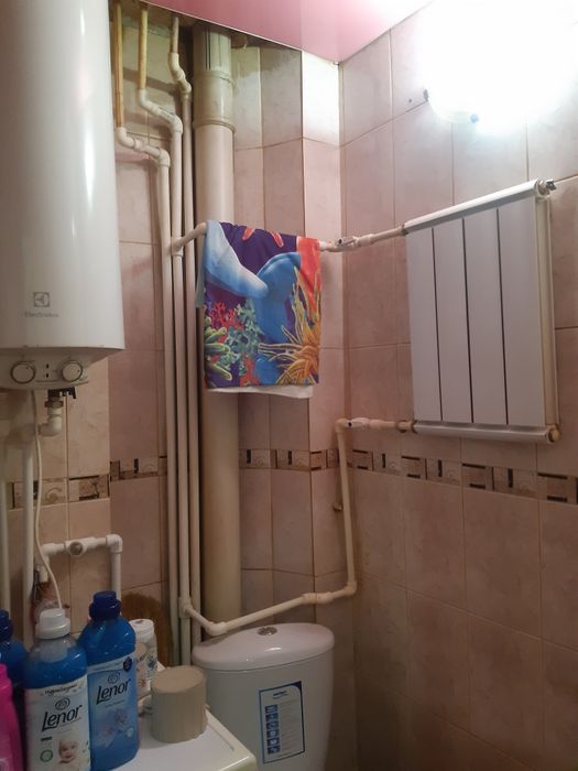 Продаю 2х  квартиру