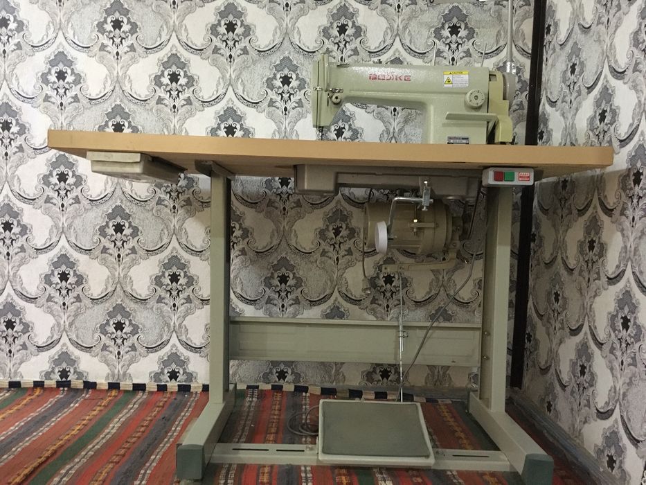 Tikuv mashinasi sotiladi