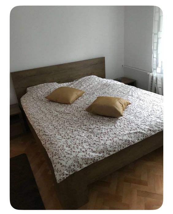 Proprietar inchiriez apartament 3 camere Complexul Studentesc