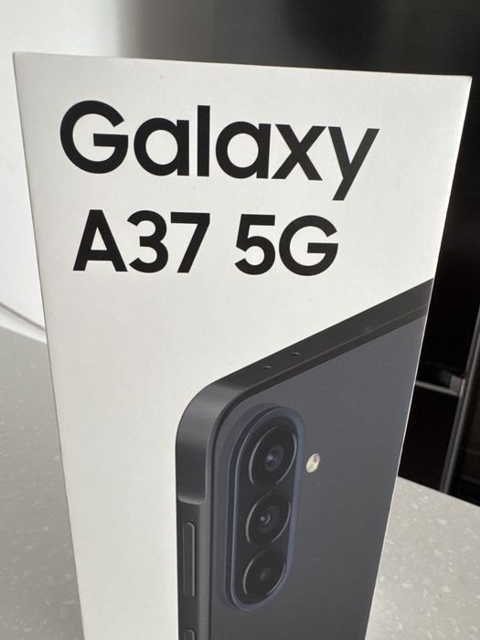 Продам Samsung A 37