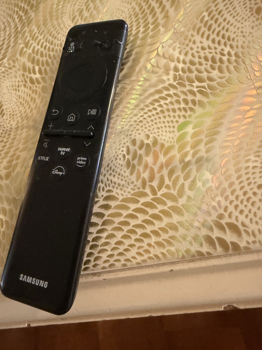 Telecomanda smart tv