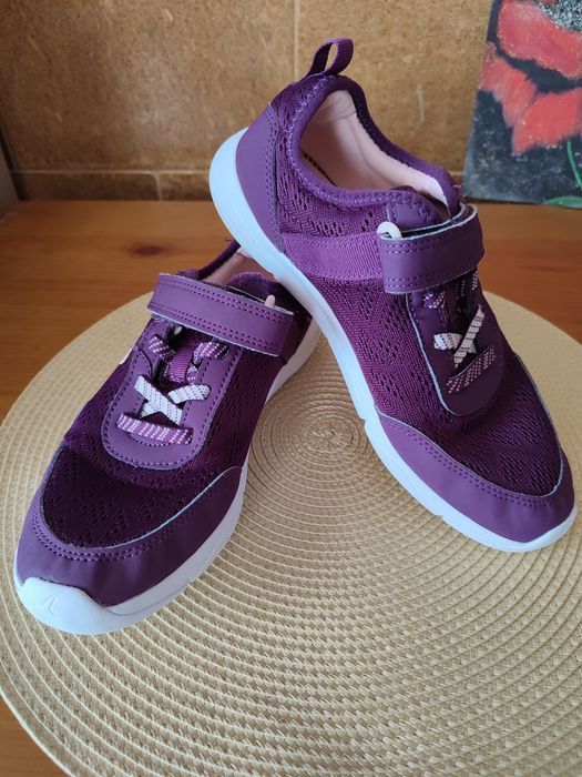 Маратонки Decathlon  N 38