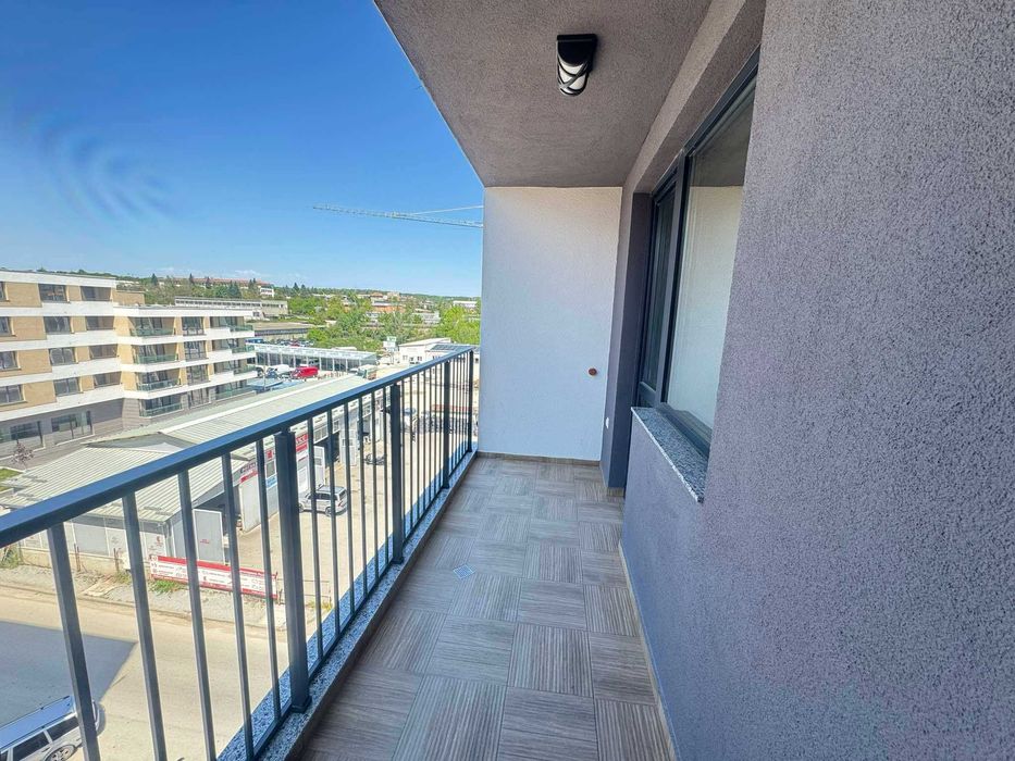 Продава се Тристаен апартамент в Велико Търново, Център - 88 кв.м за 1818 €/кв.м - Снимка #12