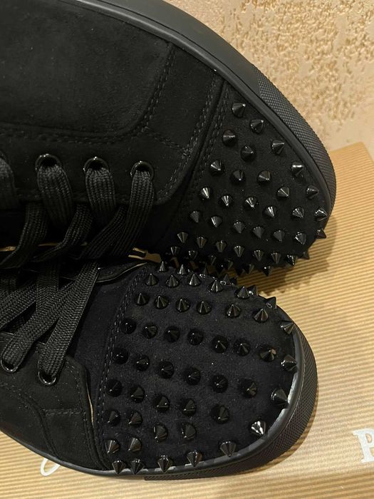 Мъжки обувки Christian Louboutin Louis Junior Spikes (Черен велур) – Размер 43