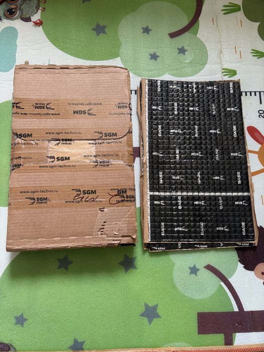 Шумоизоляция 40х25 см 2мм