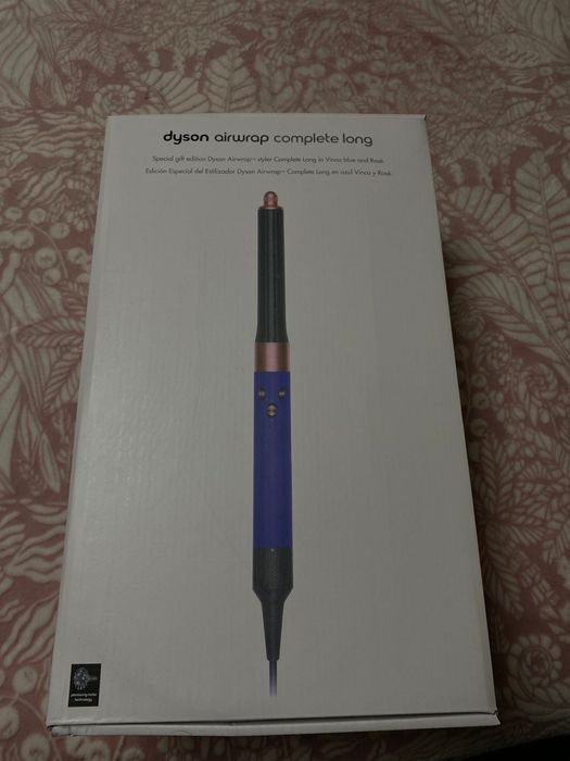 Продам Dyson новый ,не распечатанный