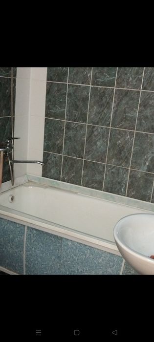 Продам 2 ком КВ с гаражом