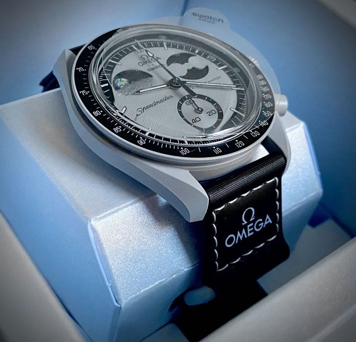 Omega x Swatch Mission to Earthphase