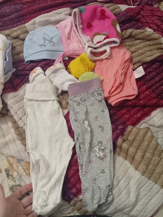 Отдам вещи на девочку