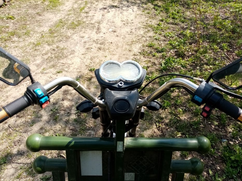 Triciclu electric MoveEco Cargo 500