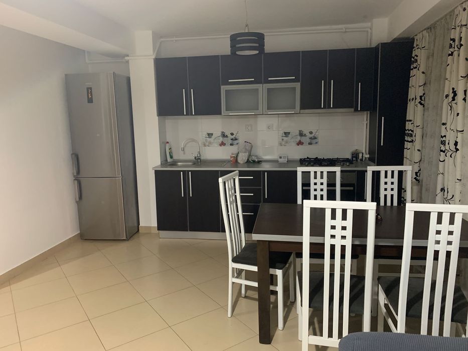 Închiriez apartament 2 dormitoare