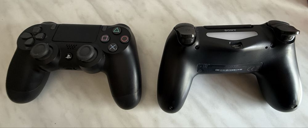 Play station 4 с fifa 20 ,spiderman,850gb и 2 джойстика