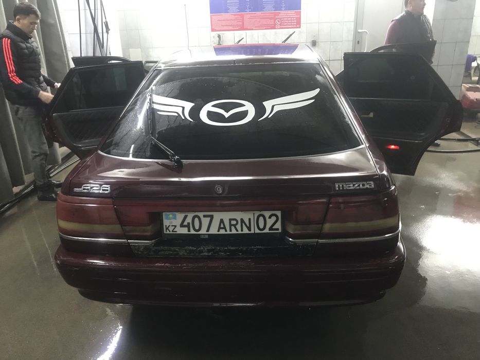 Машина сатылады мазда 626