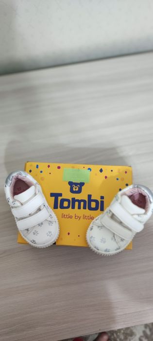 Обувь для девочки 20р.