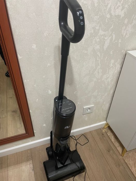 Продается Моющий пылесос