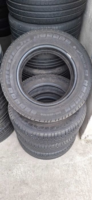 4бр. 215/65/16С Michelin 7.4mm грайфер, дот 22г. Предлагаме монтаж
