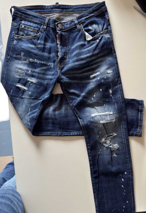 Продавам DSQ2 дънки и къси панталонки