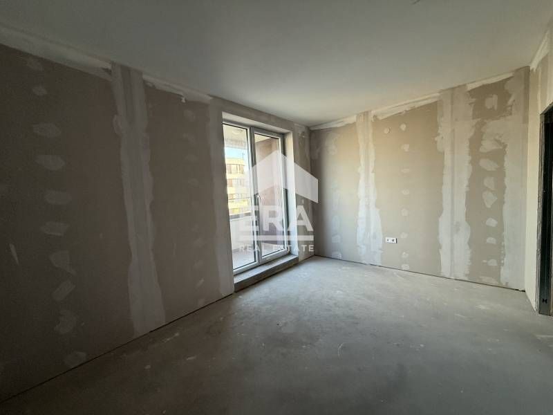 Продава се Двустаен апартамент в Варна, Трошево - 78 кв.м за 1170 €/кв.м - Снимка #9