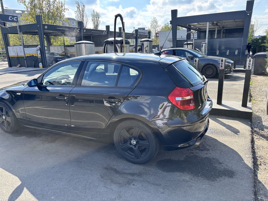 BMW 1 Series 2009 — imagine 2