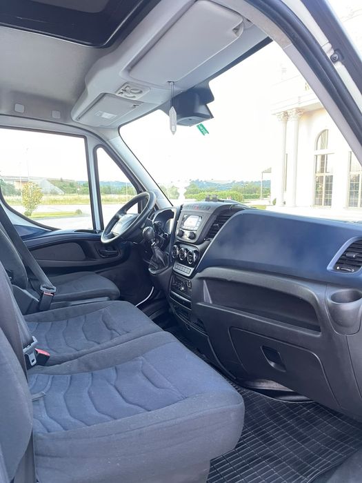 IVECO DAILY 35S18 2018 3.0 180 CP 10 EUROPALETI