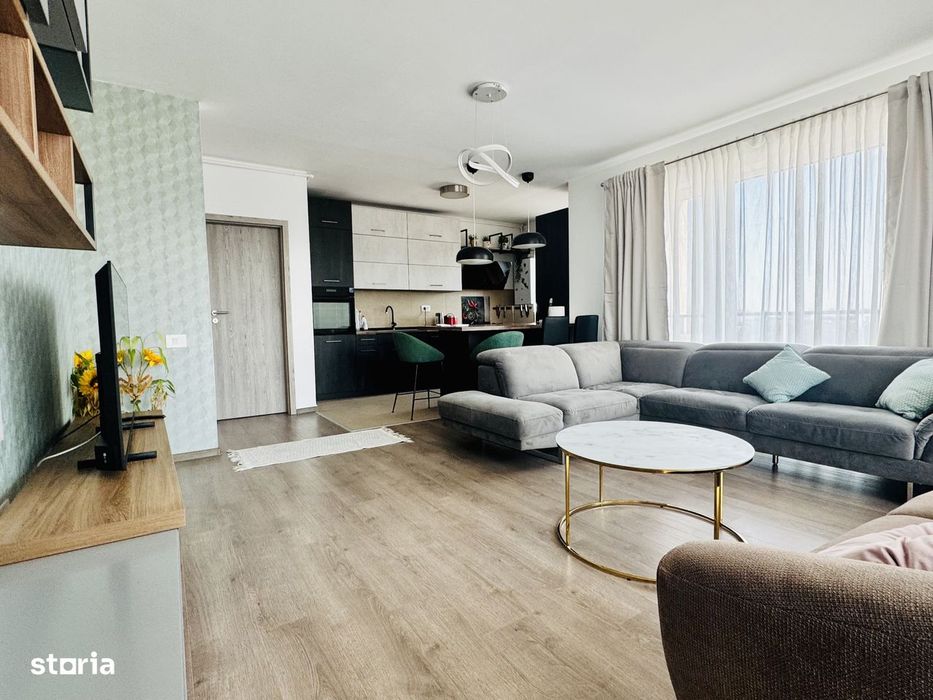 De închiriat apartament 3 camere priveliște deosebită