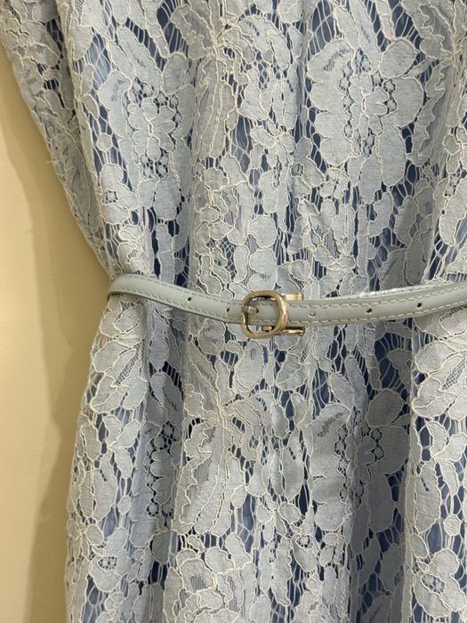 Платье кружевное