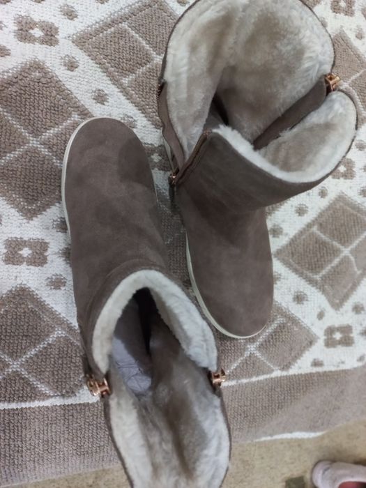 Фирменные сапоги