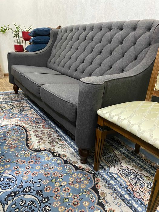 Диван  в отличном состоянии!