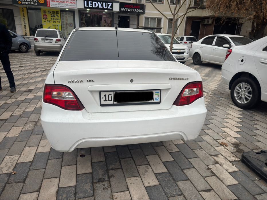 Срочно продается Нексия 2 сонс йили 2014