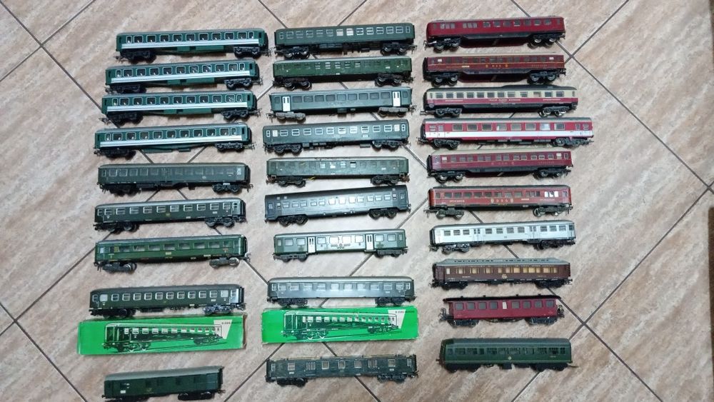 Vagoane calatori trenulet electric scara HO