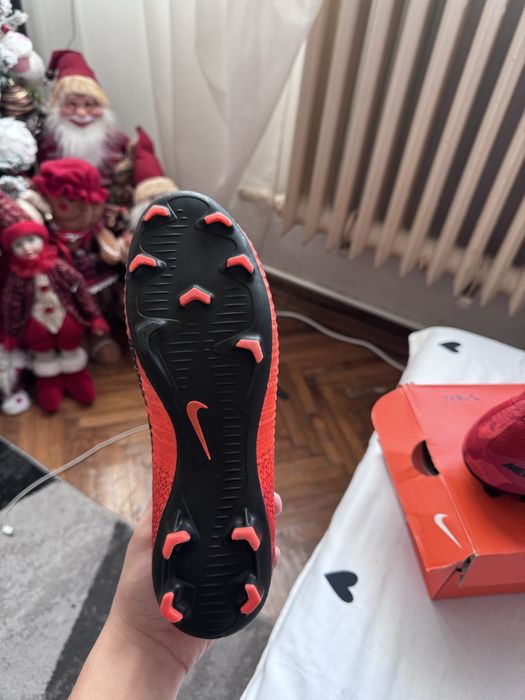 Nike mercurial cu soseta msrimea 38