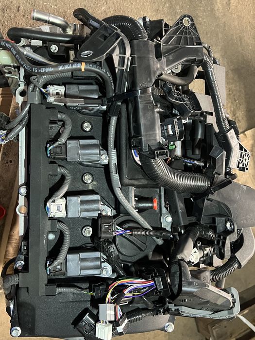 Motor Toyota Prius 3 Hybrid  - 1,8 benzina cod motor 2ZR