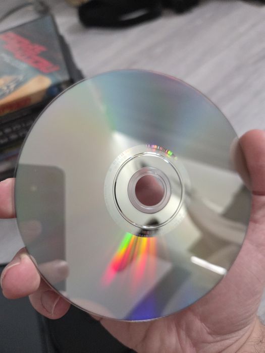 Vând colecție de filme DVD