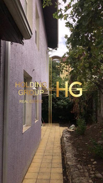 Продава се Къща в Варна, Виница - 400 кв.м за 800 €/кв.м - Снимка #4